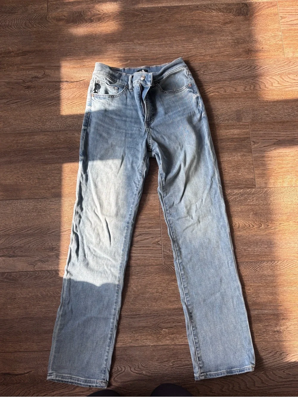 Express 90s Slim High-Rise Jeans - Medium Blue - Picture 2 of 3